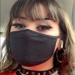 Meet your Posher, Cora